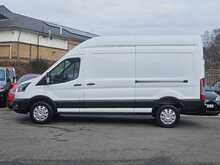 Ford Transit 350 EcoBlue Leader RWD L3H3 Euro 6 130ps 