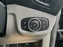 Ford Transit Connect 240 EcoBlue Limited L2 Euro 6 120ps 