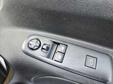 Peugeot Partner BlueHDi 950 Professional Premium L2 Euro 6 2022 