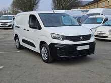 Peugeot Partner BlueHDi 950 Professional L2 Euro 6 