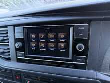 Volkswagen Transporter TDI T28 Startline L2H1 Euro 6 AC 2020 