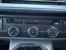 Volkswagen Transporter TDI T28 Startline L2H1 Euro 6 AC 2020 