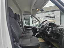 Peugeot Boxer BlueHDi 335 Professional L3H2 Euro 6 140ps 2021 