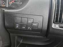 Peugeot Boxer BlueHDi 335 Professional L3H2 Euro 6 140ps 2021 