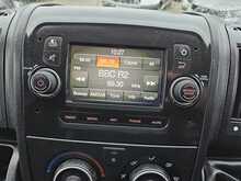 Peugeot Boxer BlueHDi 335 Professional L2H2 Euro 6 140ps 2019 