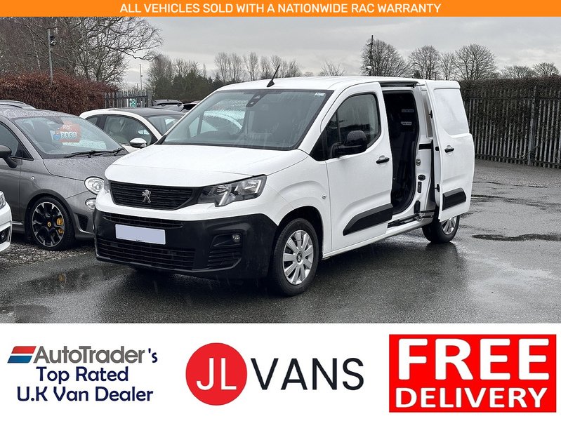 1.5 BlueHDi 950 Professional Long Crew Van combi 6dr Diesel Manual LWB Euro 6 (100 bhp)