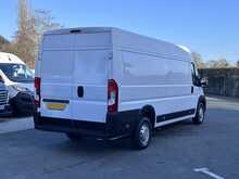 Peugeot Boxer BlueHDi 435 Professional Premium + L4H2 Euro 6 140ps 2023 