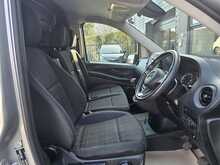 Mercedes-Benz Vito 110 CDI Pure L2H1 Euro 6 2020 