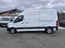 Mercedes-Benz Sprinter 315 CDI Progressive RWD L2H2 Euro 6 150ps 2022 