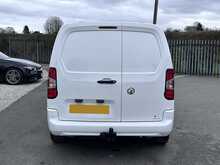 Vauxhall Combo Turbo D 2300 Sportive L2 Euro 6 2022 