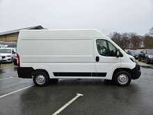 Peugeot Boxer BlueHDi 335 Professional L2H2 Euro 6 130ps 