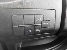 Peugeot Boxer BlueHDi 335 Professional L2H2 Euro 6 130ps 