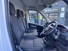 Peugeot Boxer BlueHDi 435 Professional Premium + L4H2 Euro 6 140ps 2023 