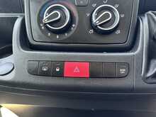 Peugeot Boxer BlueHDi 435 Professional Premium + L4H2 Euro 6 140ps 2023 