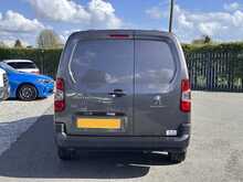 Peugeot Partner BlueHDi 950 Professional Premium + L2 Euro 6 2023 