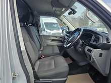 Volkswagen Transporter TDI T28 Highline L1H1 Euro 6 2023 