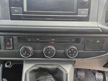 Volkswagen Transporter TDI T28 Highline L1H1 Euro 6 2023 