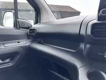 Peugeot Partner BlueHDi 950 Professional Premium + L2 Euro 6 2023 