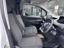 Peugeot Partner BlueHDi 950 Professional Premium + L2 Euro 6 2023 