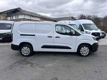 Peugeot Partner BlueHDi 950 Professional Premium + L2 Euro 6 2023 