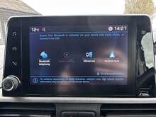 Peugeot Partner BlueHDi 950 Professional Premium + L2 Euro 6 2023 