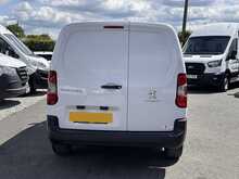 Peugeot Partner BlueHDi 950 Professional Premium + L2 Euro 6 2023 