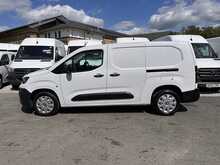 Peugeot Partner BlueHDi 950 Professional Premium + L2 Euro 6 2023 