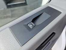 Volkswagen Transporter TDI T30 Highline L1 H1 Euro 6 AC 150ps 2021 