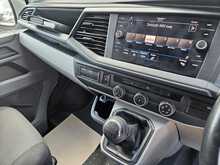 Volkswagen Transporter TDI T30 Highline L1 H1 Euro 6 AC 150ps 2021 