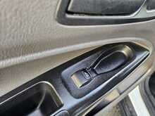 Ford Transit Connect 240 EcoBlue Leader L2 Crew Combi Euro 6 2023 