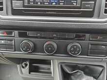 Volkswagen Crafter TDI CR35 Trendline L3H2 Euro 6 140ps AC 2022 