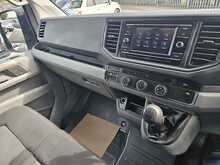 Volkswagen Crafter TDI CR35 Trendline L3H2 Euro 6 140ps AC 2022 