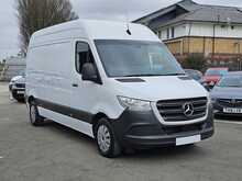 Mercedes-Benz Sprinter 315 CDI Premium L2H2 Euro 6 150ps AC 2023 