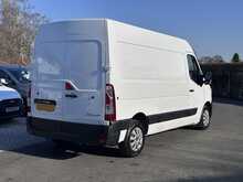 Renault Master dCi 33 Business L2H2 Euro 6 135ps AC 2021 
