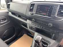 Vauxhall Vivaro Turbo D 3100 Dynamic L2H1 Euro 6 145ps AC 2023 