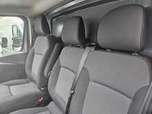Renault Trafic dCi ENERGY 30 Business L2H1 Euro 6 AC 120ps 2021 