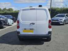 Peugeot Partner BlueHDi 950 Professional Premium L2 Euro 6 2022 