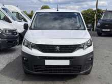 Peugeot Partner BlueHDi 950 Professional L2H1 Euro 6 2020 