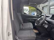 Peugeot Partner BlueHDi 950 Professional L2H1 Euro 6 2020 