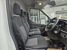 Ford Transit 330 EcoBlue Leader L2H2 Euro 6 AC 2020 