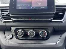 Renault Trafic dCi Blue LL30 Business+ L2H1 Euro 6 130ps AC 2023 