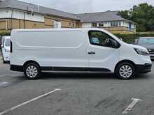 Renault Trafic dCi Blue LL30 Business+ L2H1 Euro 6 130ps AC 2023 
