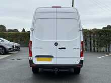 Mercedes-Benz Sprinter 315 CDI Premium L2H2 Euro 6 150ps AC 2023 