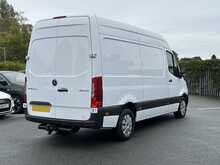Mercedes-Benz Sprinter 315 CDI Premium L2H2 Euro 6 150ps AC 2023 