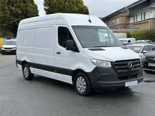 Mercedes-Benz Sprinter 315 CDI Premium L2H2 Euro 6 150ps AC 2023 