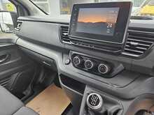 Renault Trafic dCi Blue LL30 Business+ L2H1 Euro 6 130ps AC 2023 