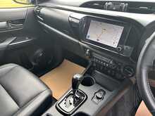Toyota Hilux D-4D-h Invincible X 