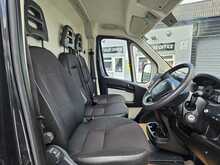 Peugeot Boxer BlueHDi 335 Professional L2H2 Euro 6 130ps 2019 