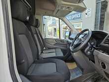 Volkswagen Crafter TDI CR35 Trendline L3H2 Euro 6 140ps AC 2022 
