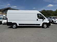 Peugeot Boxer BlueHDi 335 Professional Premium + L3H2 Euro 6 140ps 2023 